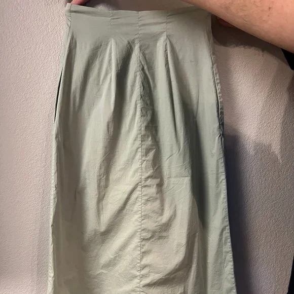 COS Sage Green Midi Skirt with Pockets - Picture 3 of 3